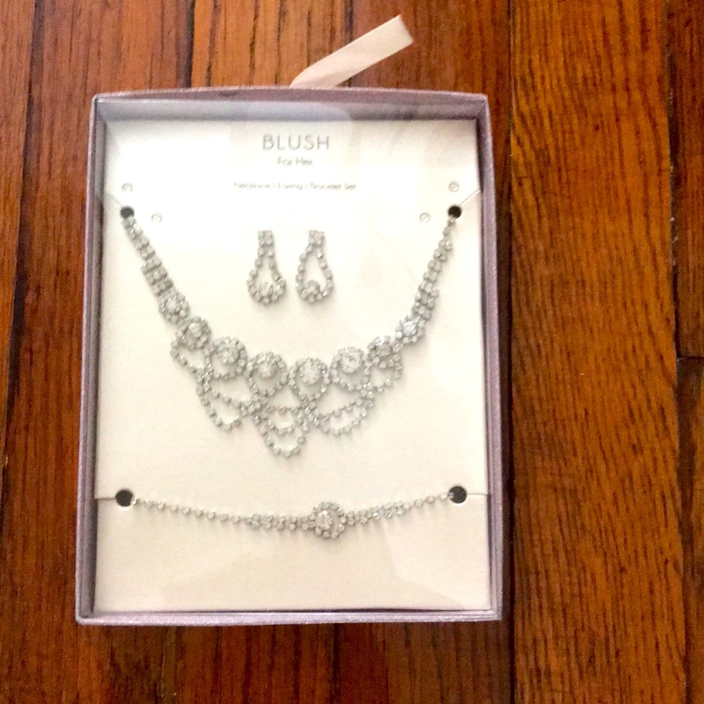 Blush For Her Jewelry Set
